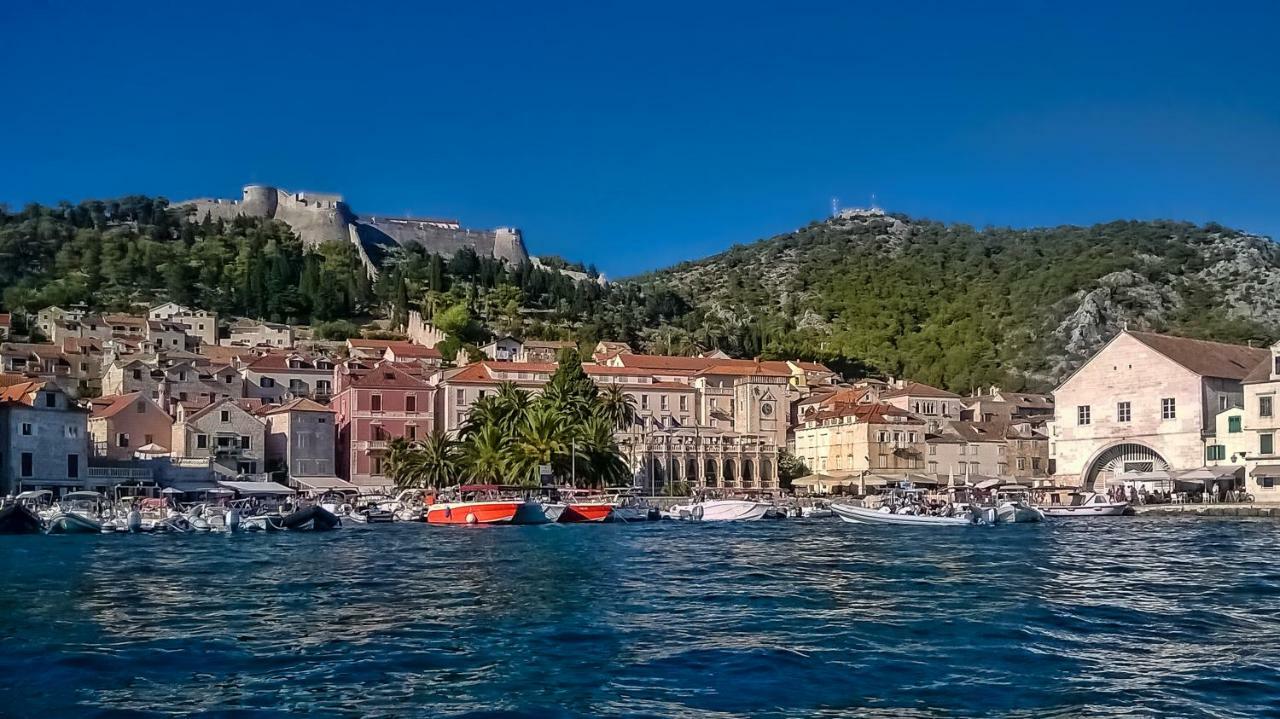 Ivkolina Hotel Hvar Town Exterior photo