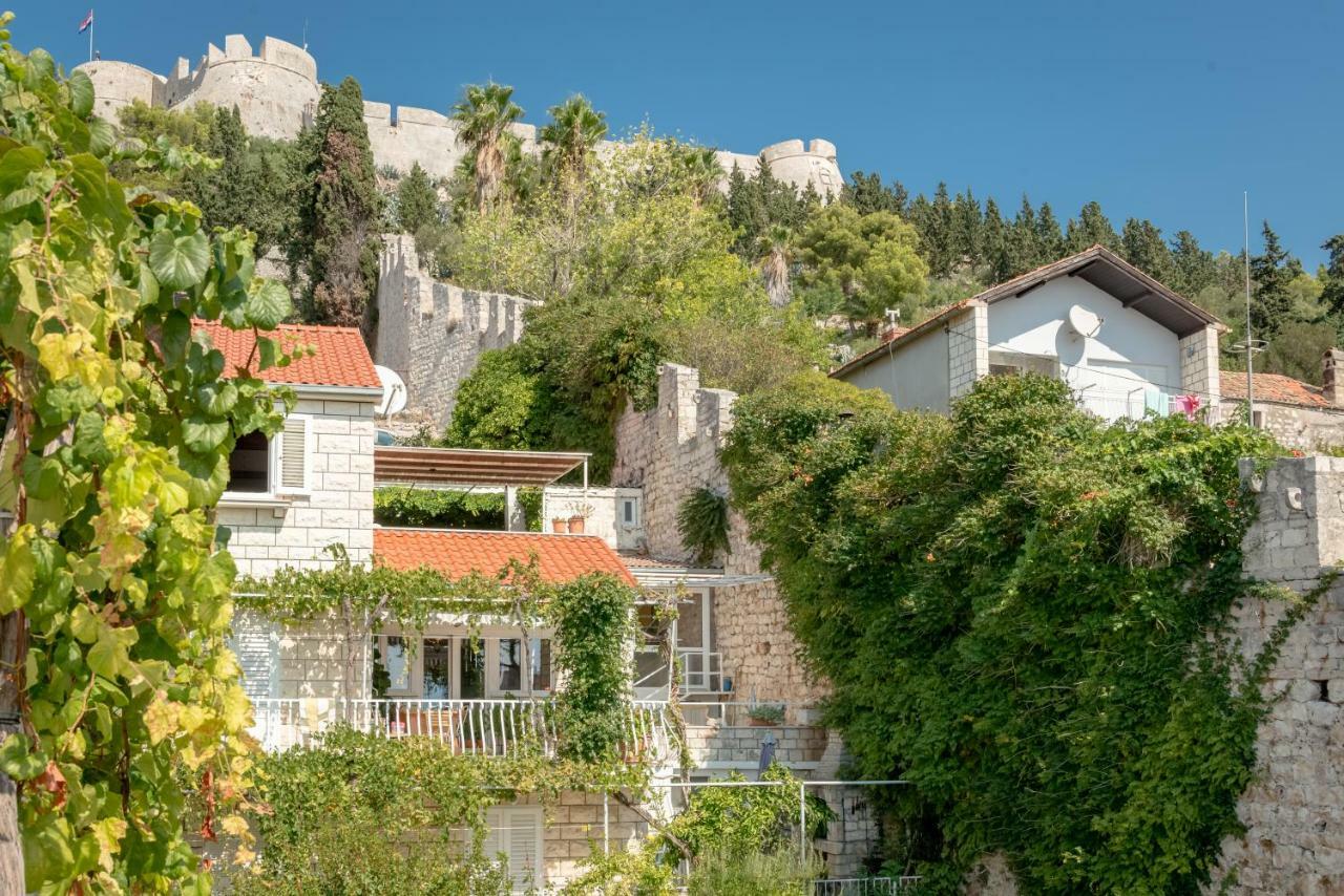 Ivkolina Hotel Hvar Town Exterior photo